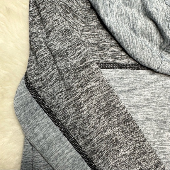 Tommy Bahama Long Sleeved Shirt Grey Hooded Size 6 - Picture 13 of 15